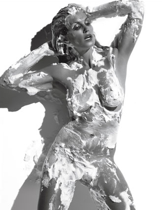 Cindy Crawford en Allure