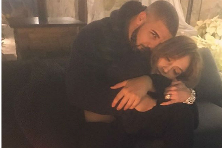  romance entre Jennifer López y Drake