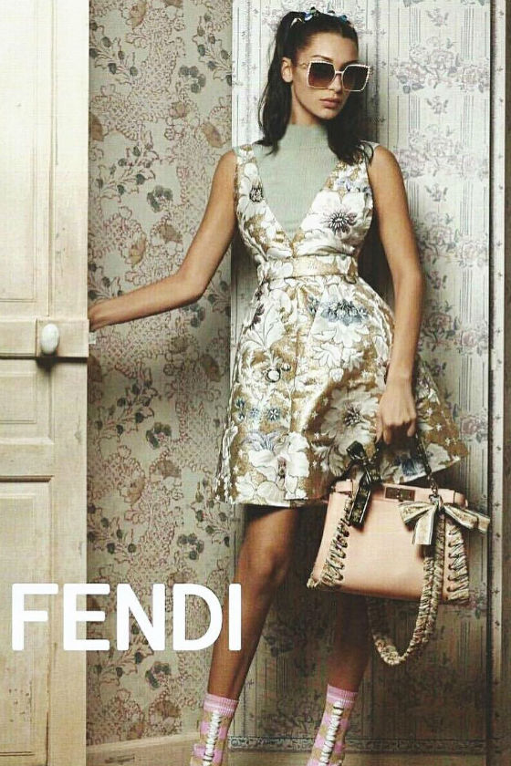 Bella Hadid protagoniza la campaña de FENDI