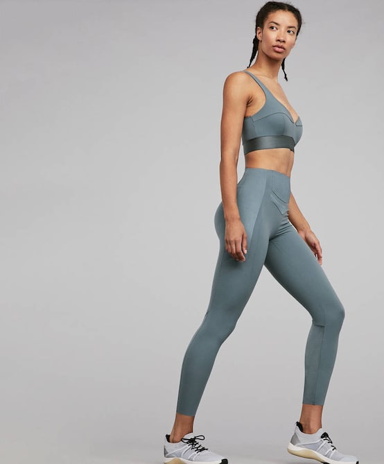 traje Arroyo Untado Ropa deportiva para Yoga, Pilates y Running en la colección de Oysho Sport  2019 - Modalia.es